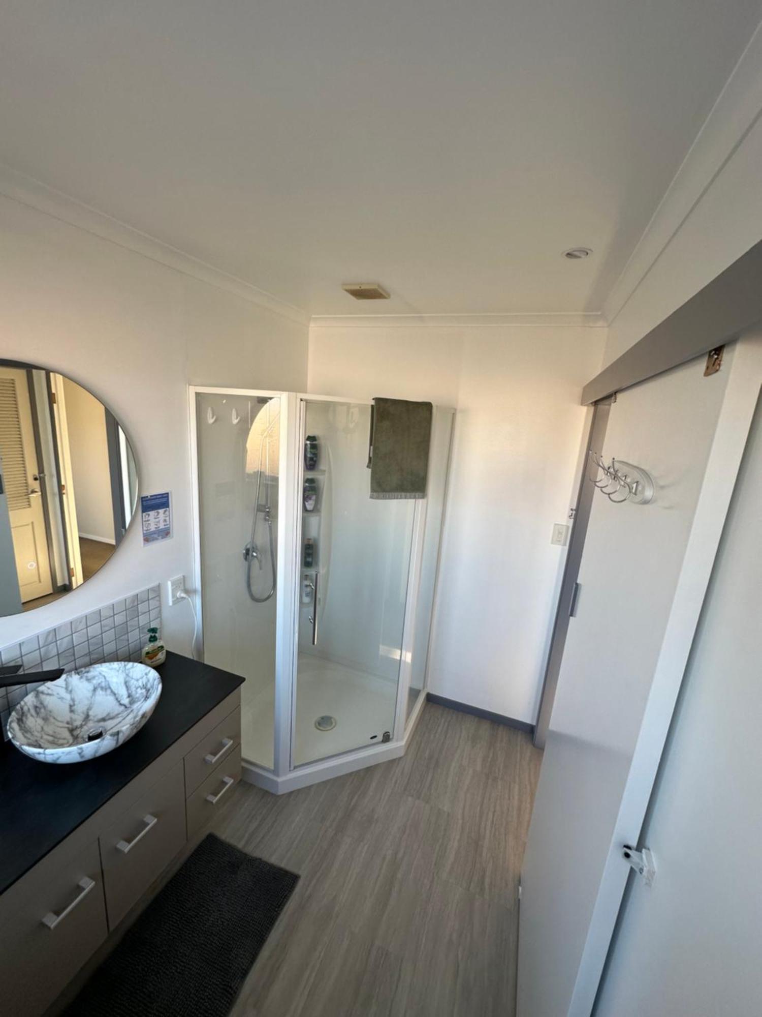 Glamis Ave Shared Home B&B New Plymouth Exteriör bild